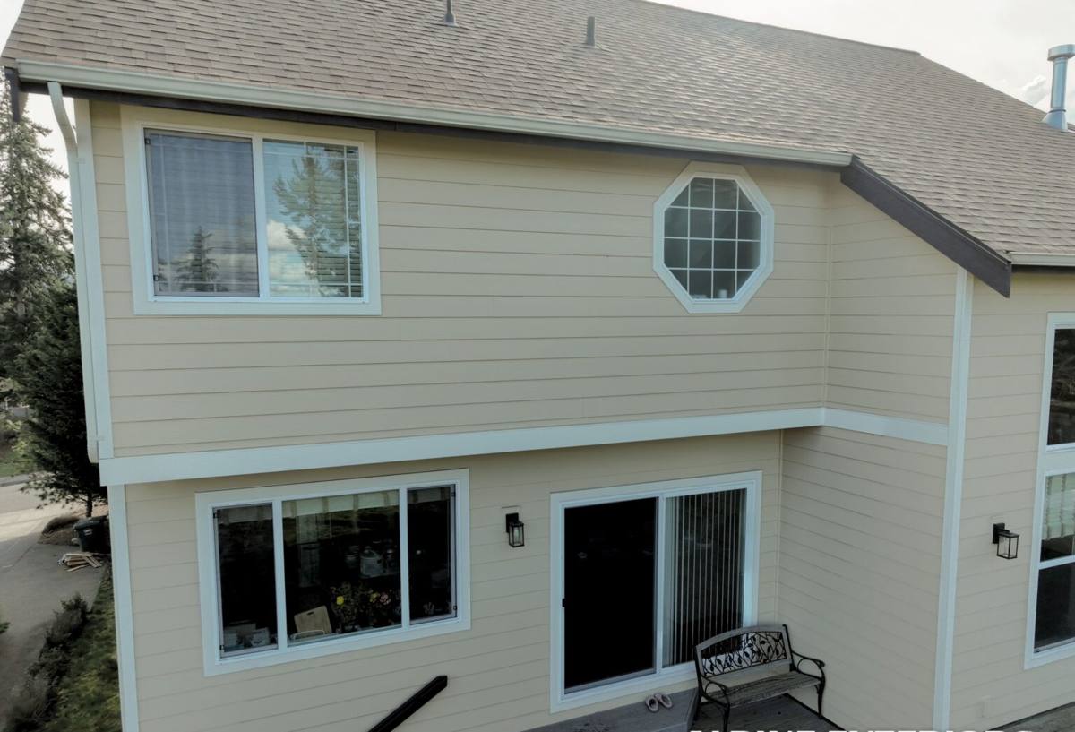 Birch Bay Siding Company lap siding in Birch Bay, WA